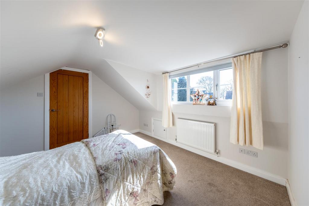 18 Grove Gardens-019.jpg