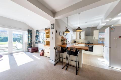 undefined, Grove Gardens, Littleton