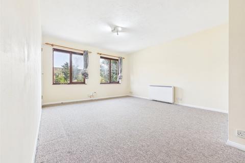 undefined, Hawthorne Crescent, West Drayton UB7