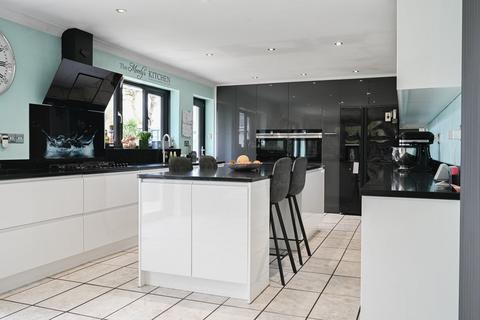 3 bedroom detached house for sale, Ringwood Road, Three Legged Cross, Wimborne, BH21
