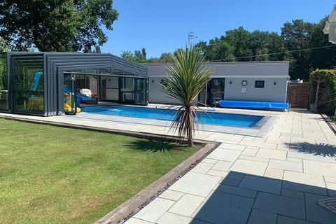 3 bedroom detached house for sale, Ringwood Road, Three Legged Cross, Wimborne, BH21