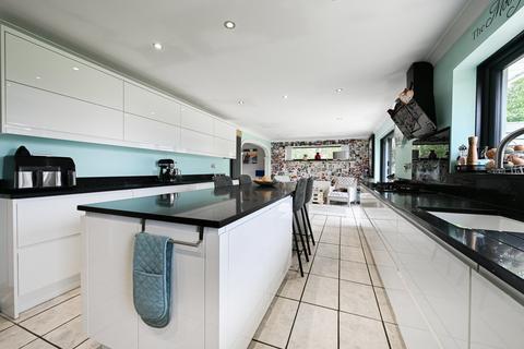 3 bedroom detached house for sale, Ringwood Road, Three Legged Cross, Wimborne, BH21