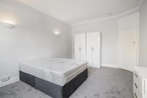 2 bedroom flat to rent, Ranelagh Gardens, SW6