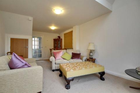 2 bedroom detached house for sale, Brookley Road, Brockenhurst, Hampshire, SO42
