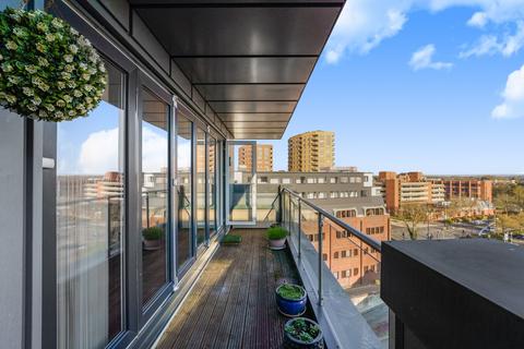 undefined, Thames Street, Staines-upon-Thames, TW18