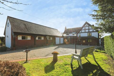 undefined, Astwood Lane, Redditch B96