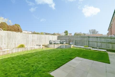 4 bedroom detached house for sale, Railway Road, Rhoose, Barry