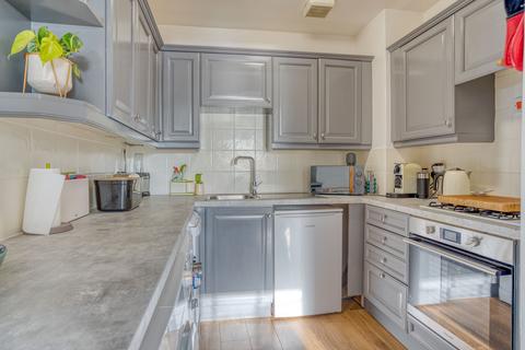 3 bedroom flat for sale, Waverley Road, St. Albans, Hertfordshire