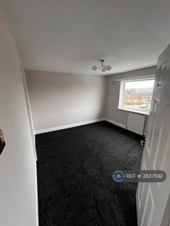 4 bedroom semi-detached house to rent, South Lea, Durham, DH7