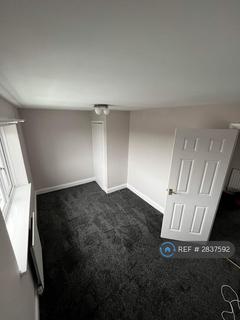 4 bedroom semi-detached house to rent, South Lea, Durham, DH7