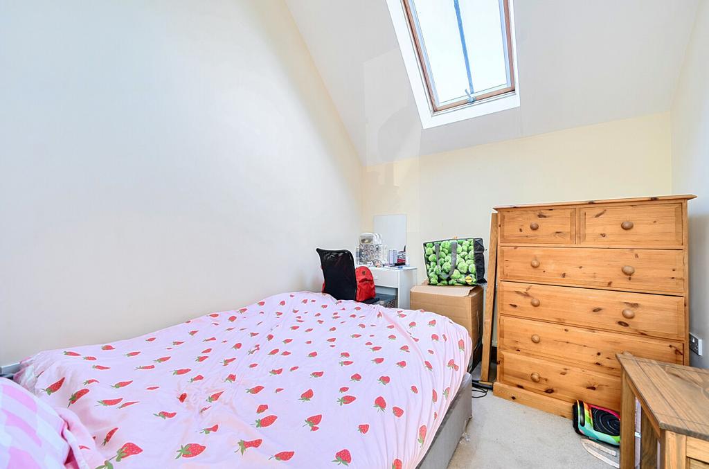 1425757-24-69bab6...