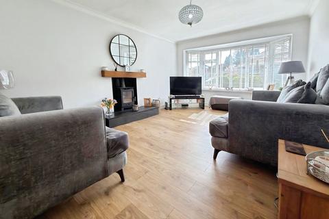 2 bedroom detached bungalow for sale, Ger-y-Parc, Swansea SA6
