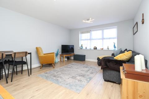 undefined, Romani Close, Warwick, CV34