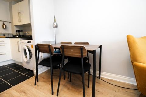 undefined, Romani Close, Warwick, CV34