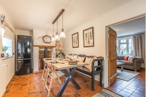 undefined, Hellhoughton