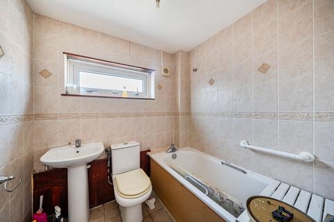 3 bedroom terraced house for sale, Cooms Walk, Edgware, HA8