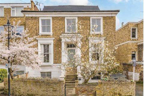 2 bedroom flat for sale, Northbourne Road, London SW4