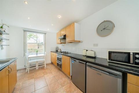 2 bedroom flat for sale, Northbourne Road, London SW4