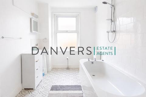 2 bedroom terraced house to rent, Rydal Street, Leicester LE2