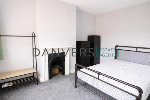 2 bedroom terraced house to rent, Rydal Street, Leicester LE2