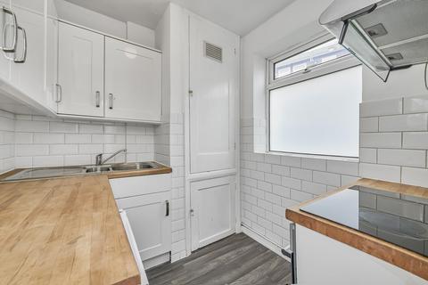 1 bedroom apartment to rent, Coleman Court, Kimber Road, London
