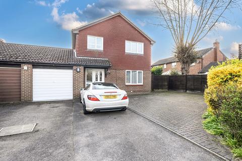 undefined, Opal Way, Wokingham RG41