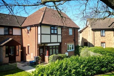 2 bedroom terraced house for sale, Teal Avenue, Chelmsford CM3