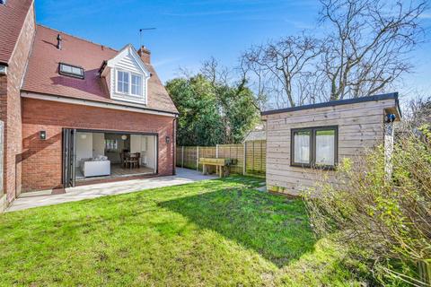 2 bedroom semi-detached house for sale, Chapel Hill, Stansted