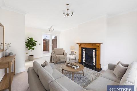 3 bedroom semi-detached house for sale, The Croft, Filey