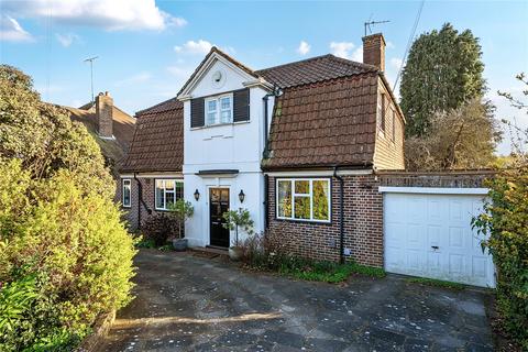 4 bedroom detached house for sale, Knoll Rise, Orpington