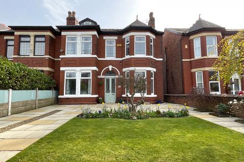 5 bedroom semi-detached house for sale, Manning Road, Southport PR8