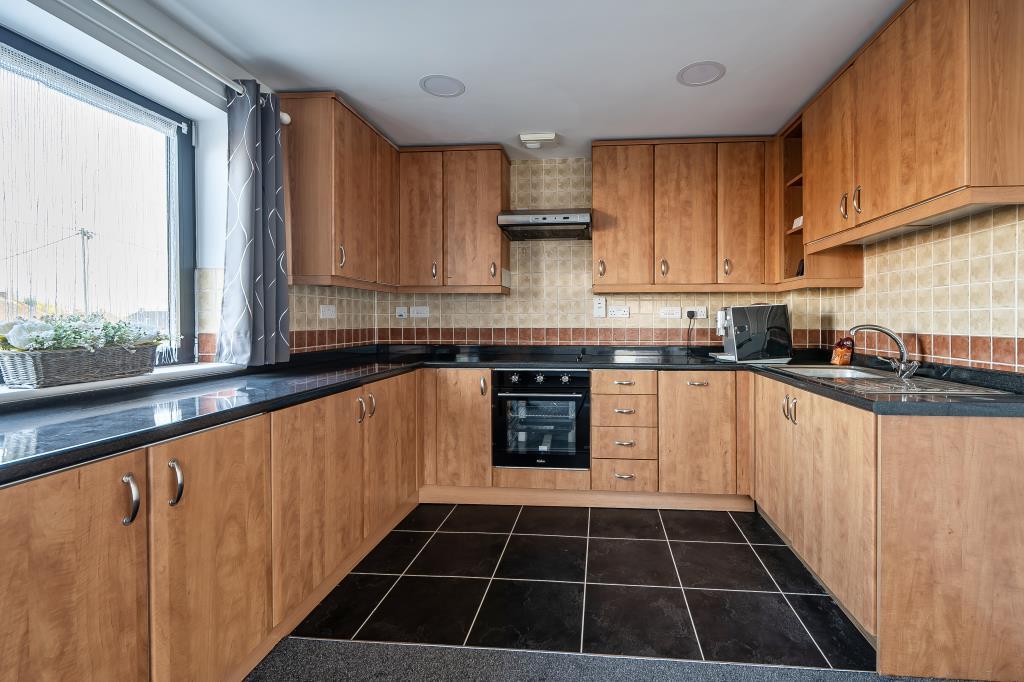Open Plan Kitchen/Living Area