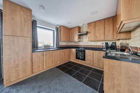 2 bedroom flat for sale, Audley House,  Buckingham Road,  Bicester,  Oxfordshire,  OX26