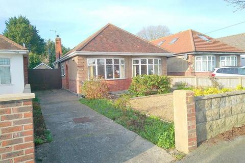 2 bedroom detached bungalow for sale, Cheddington Road, Bournemouth
