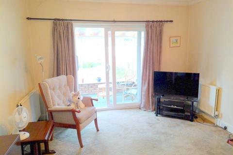 2 bedroom detached bungalow for sale, Cheddington Road, Bournemouth