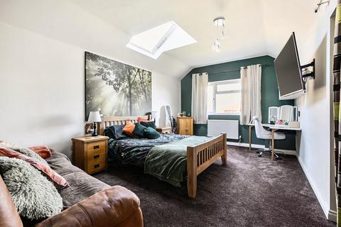 5 bedroom detached house for sale, Jackson Close, Devizes