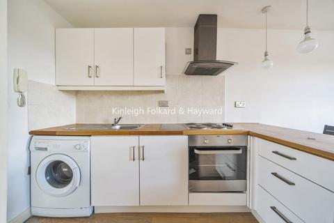1 bedroom flat to rent, Brixton Road, London, SW9