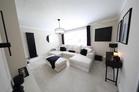 undefined, Strensall Road, Hull