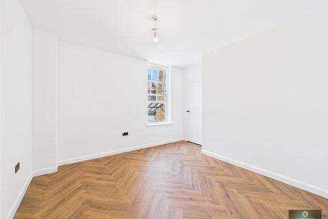 1 bedroom apartment to rent, High street, crawley RH10