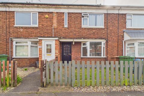2 bedroom terraced house to rent, Montagu Road, Peterborough PE4