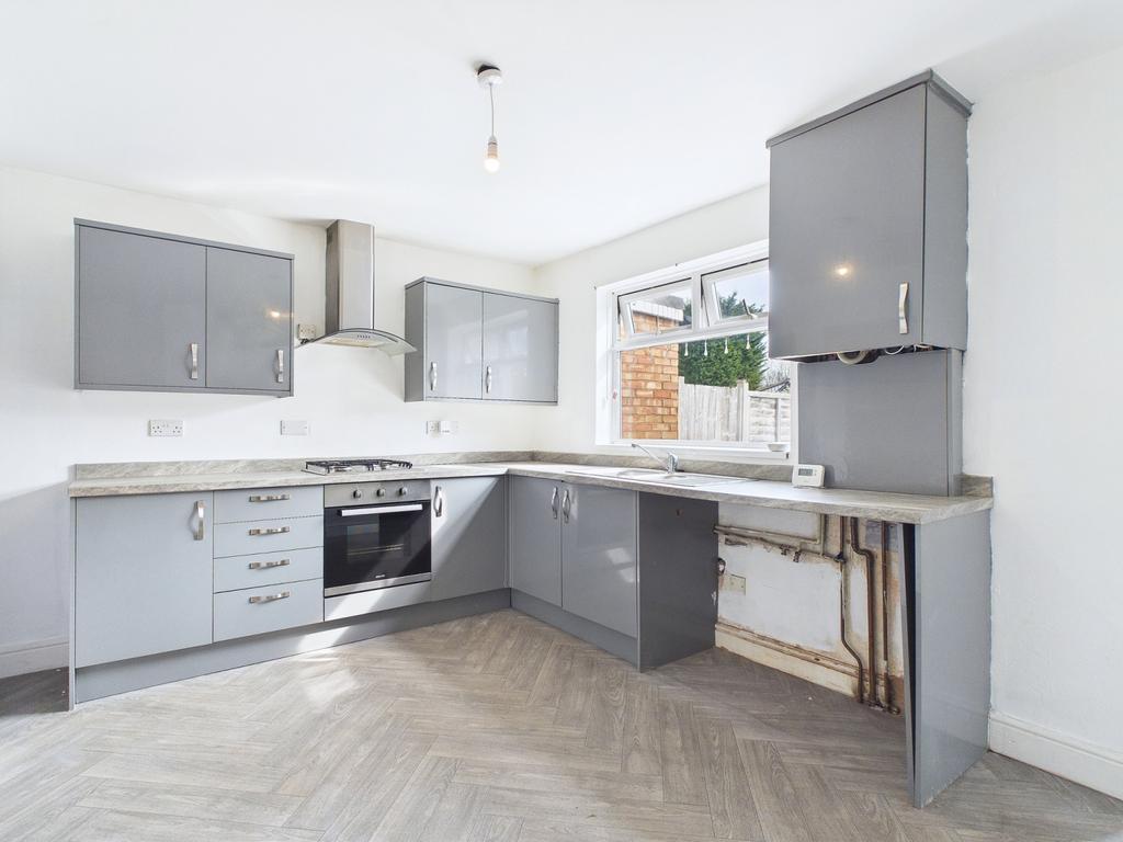 Cam01909 g0 pr0482 still008