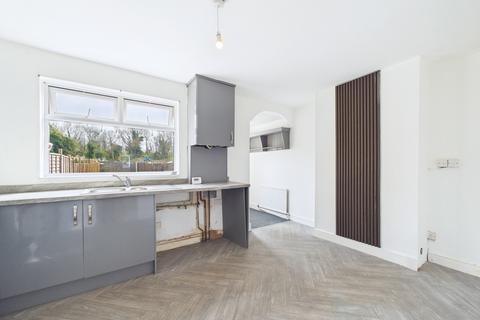 2 bedroom terraced house to rent, Montagu Road, Peterborough PE4