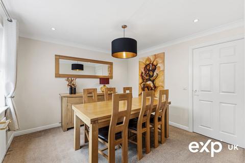 6 bedroom detached house for sale, Dodsley Way, Mansfield NG21