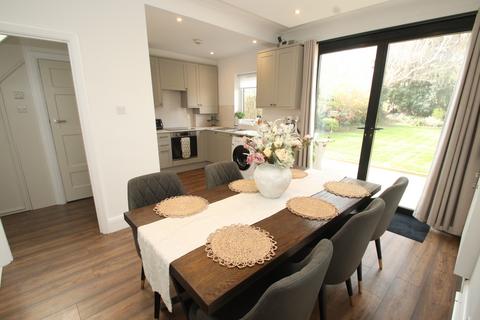 3 bedroom semi-detached house for sale, Court Road, Orpington, BR6
