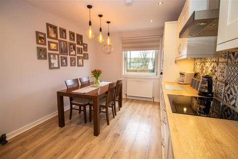 3 bedroom end of terrace house for sale, Silverbuthall Road, Hawick