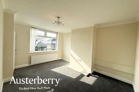 3 bedroom townhouse to rent, Broadway, Stoke-On-Trent ST3