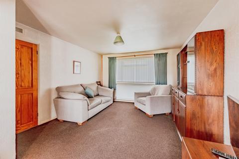 3 bedroom end of terrace house for sale, Rochester Walk, Reigate