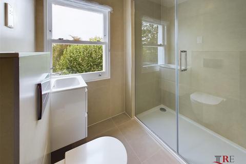 1 bedroom flat to rent, Christchurch Avenue, London, NW6 7BE