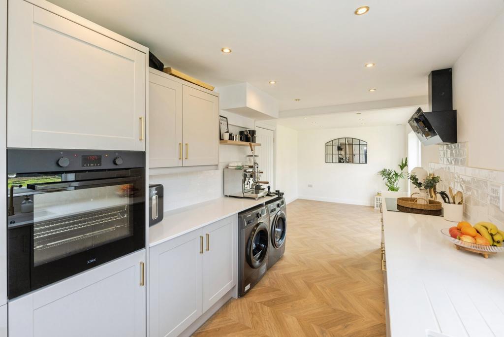 Breakfast Kitchen
