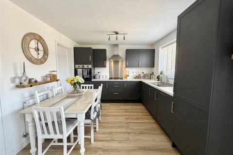 undefined, 13 Tipton Close, The Spinney, Shrewsbury, SY2 6GP